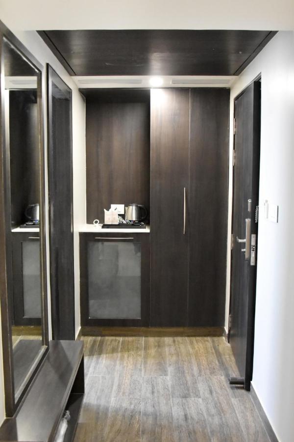 Hotel Platinum Shravasti Katra  Экстерьер фото