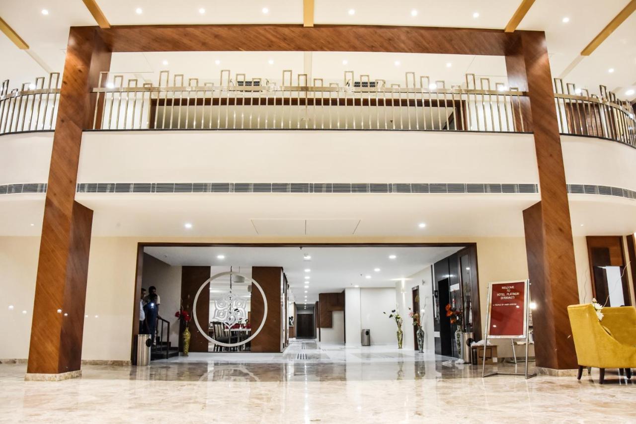 Hotel Platinum Shravasti Katra  Экстерьер фото
